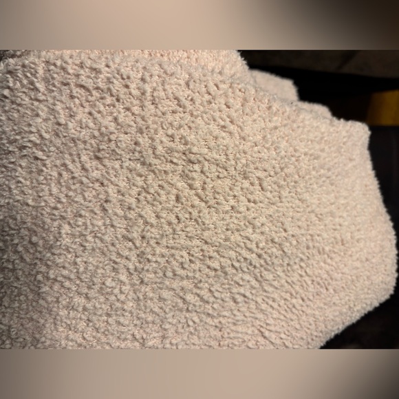 Kikit Women's Cardigan in Soft Pink - Picture 11 of 13